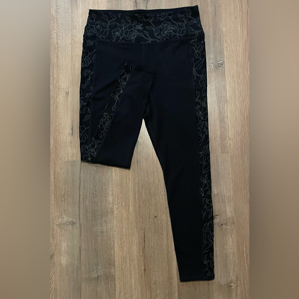 Black Flower Sketchers Leggings